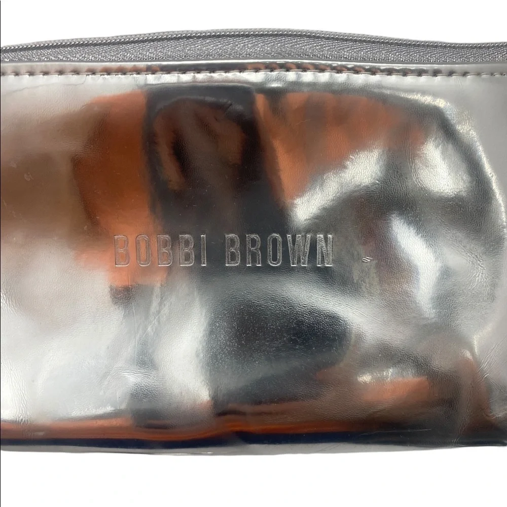 Bobbi Brown Silver Tone Wristlet Silver Tone Chain Mirror Cosmetic Purse Bag